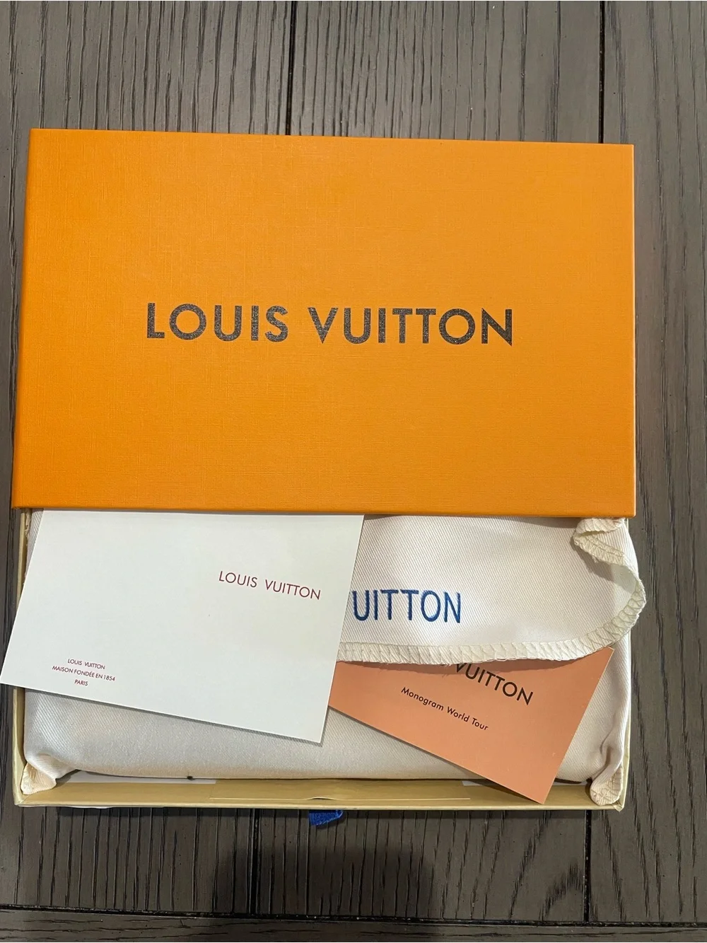Louis Vuitton Black Monogram Canvas Zippy Wallet